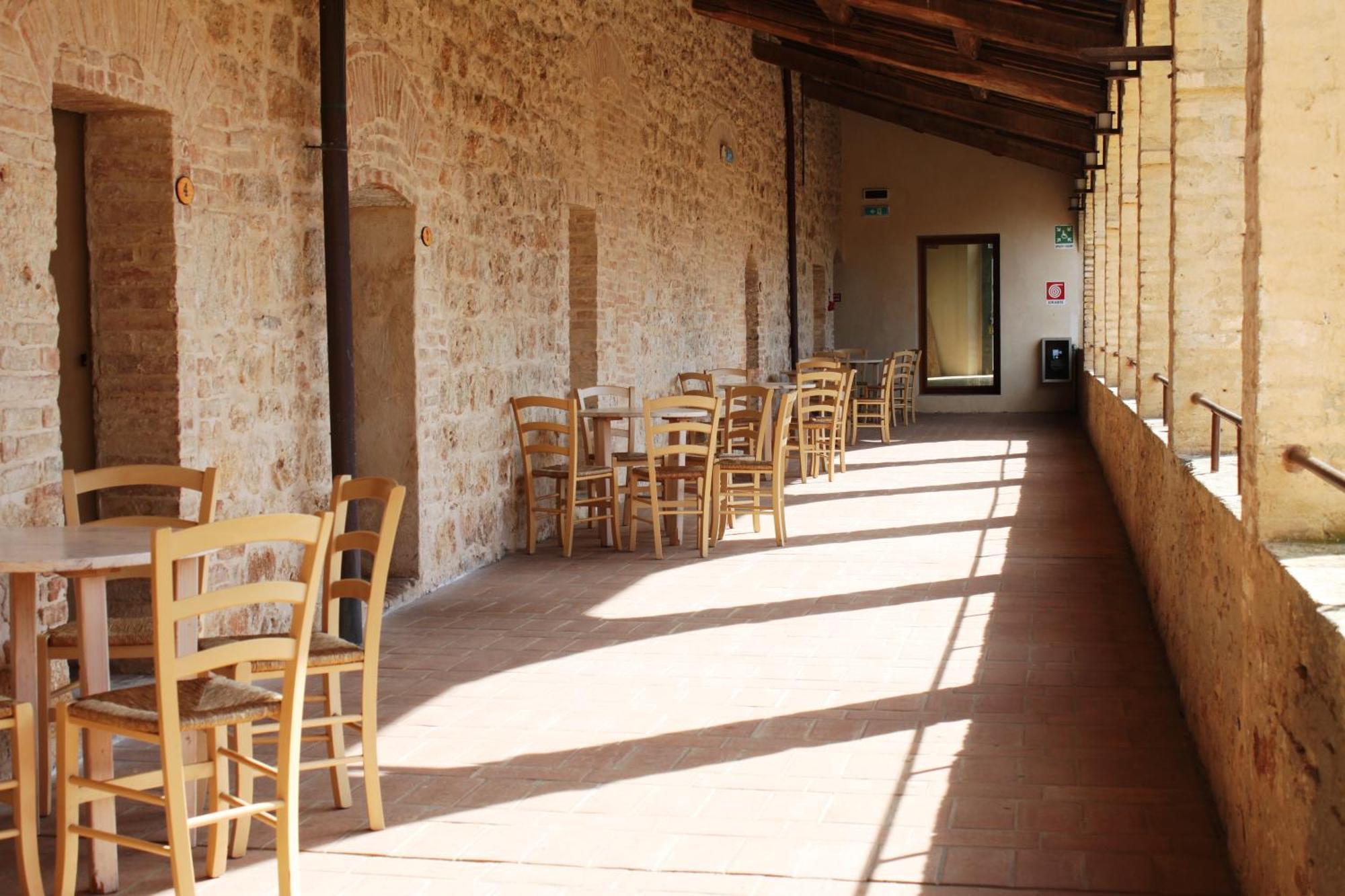 Ostello Contessa Ava Dei Lambardi Monteriggioni Exterior foto